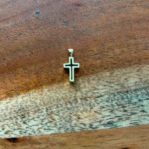 14k yellow gold small cross pendant